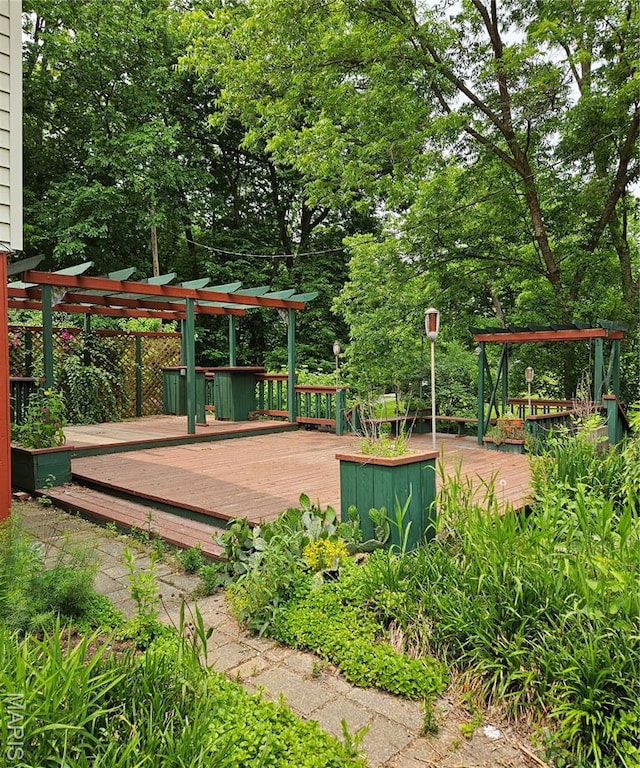1504 Dean Ave, Hannibal, MO 63401 - wooden deck with a pergola