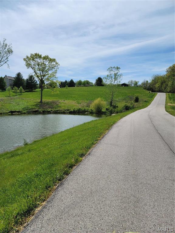 2A Churchill Downs, Marthasville, MO 63357
