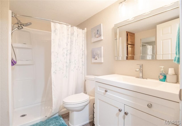 116 Buttry Ln, Wappapello, MO 63966 - full bath featuring vanity and a shower with curtain