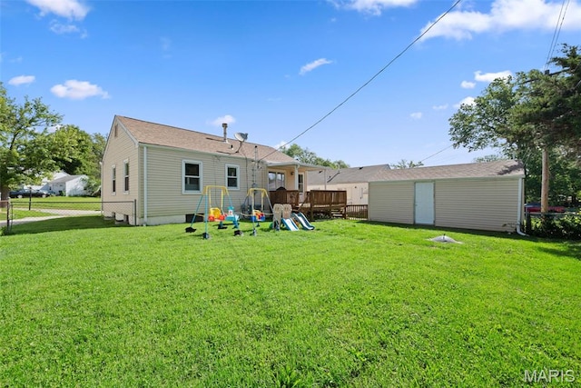 10256 Saint Dennis Ln, Saint Ann, MO 63074 - rear view of property featuring an outdoor structure