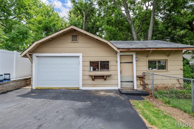 823 N Harrison Ave, Kirkwood, MO 63122 - photo 33