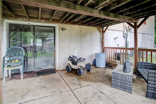 7800 Chuck Ct, Godfrey, IL 62035 - view of patio / terrace