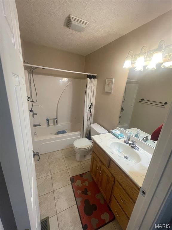 17035 Lanes End, Dixon, MO 65459 - full bath featuring shower / bathtub combination with curtain, vanity, tile patterned flooring, and a textured ceiling