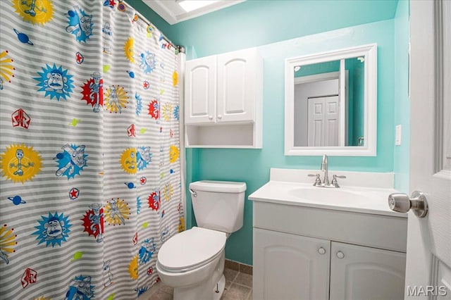 5 N Willow Grove Ct, Saint Peters, MO 63376 - full bath featuring vanity, tile patterned floors, and a shower with curtain