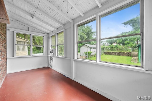 887 Wall St, Saint Louis, MO 63147 - unfurnished sunroom featuring healthy amount of natural light