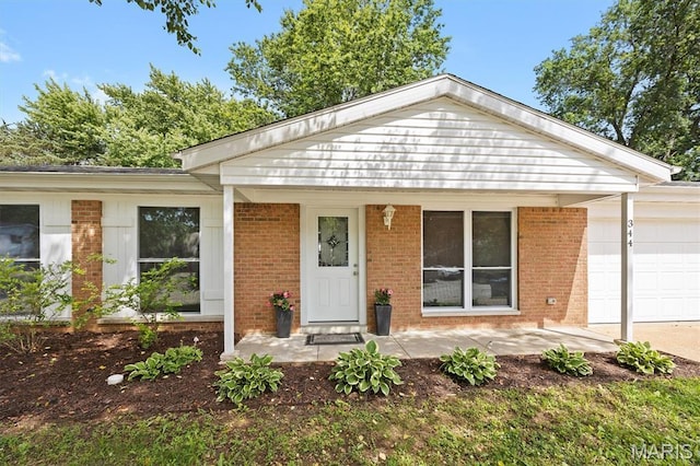 344 Roanoke Dr, Belleville, IL 62221