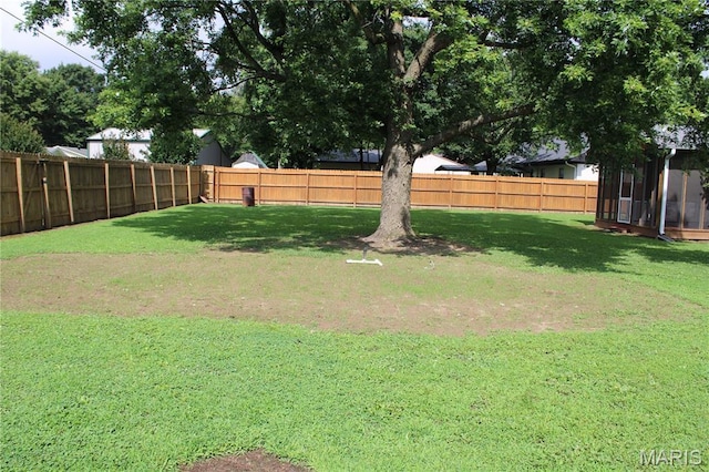 17576 Rigdon St, Kennett, MO 63857 - view of fenced backyard