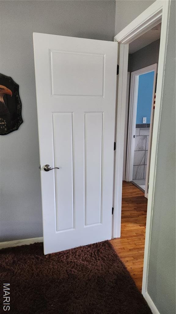 800 N Hickory St, Salem, MO 65560 - detailed view of wood finished floors