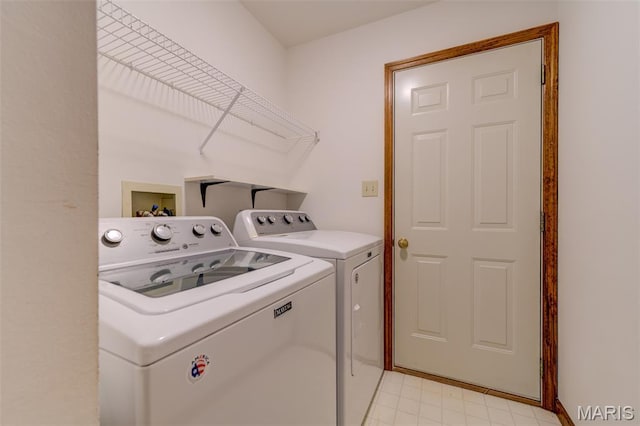 3004 Oakmont Ct Unit 15C, Saint Charles, MO 63301 - laundry area with independent washer and dryer