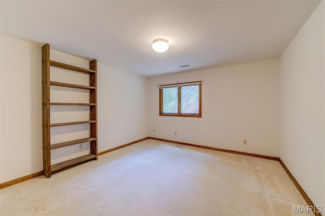 3004 Oakmont Ct Unit 15C, Saint Charles, MO 63301 - empty room featuring light carpet