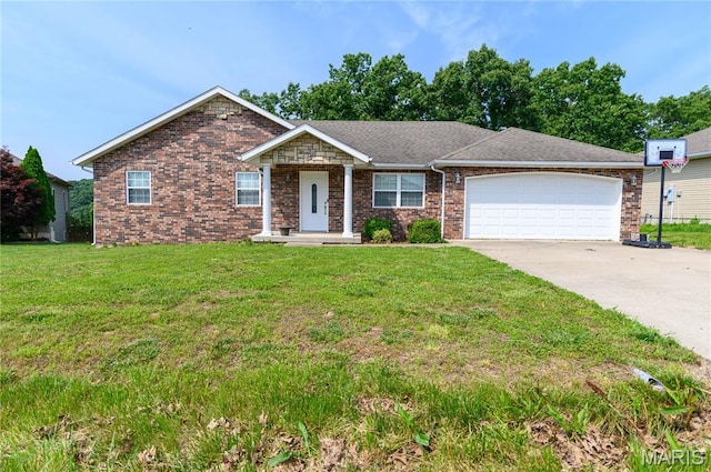 16240 Heartland Ln, Saint Robert, MO 65584 - photo 1