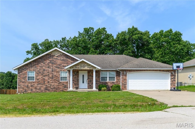 16240 Heartland Ln, Saint Robert, MO 65584 - photo 2