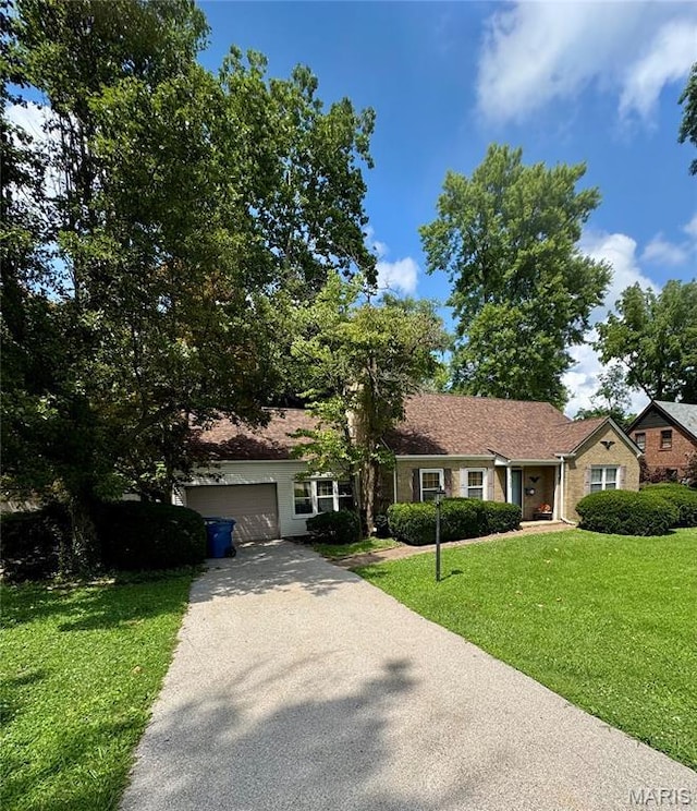 111 Royal Ave, Ferguson, MO 63135 - photo 2