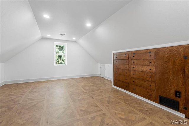 5660 Oleatha Ave, Saint Louis, MO 63139 - bonus room with lofted ceiling and recessed lighting
