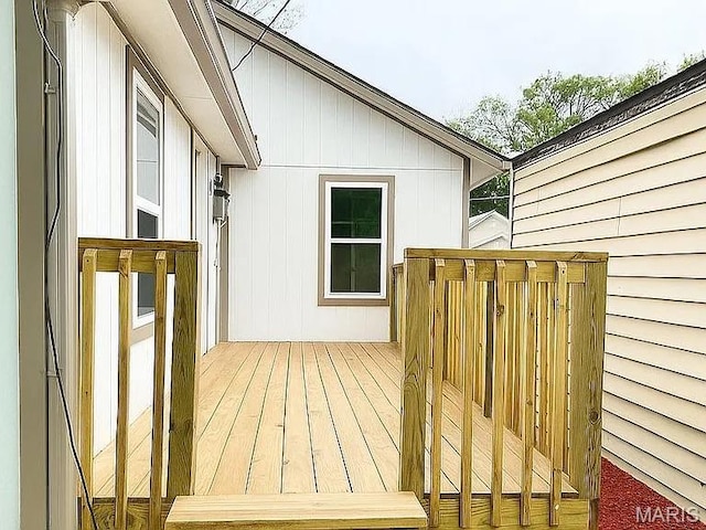 1412 N Olive St, Mexico, MO 65265 - view of wooden terrace