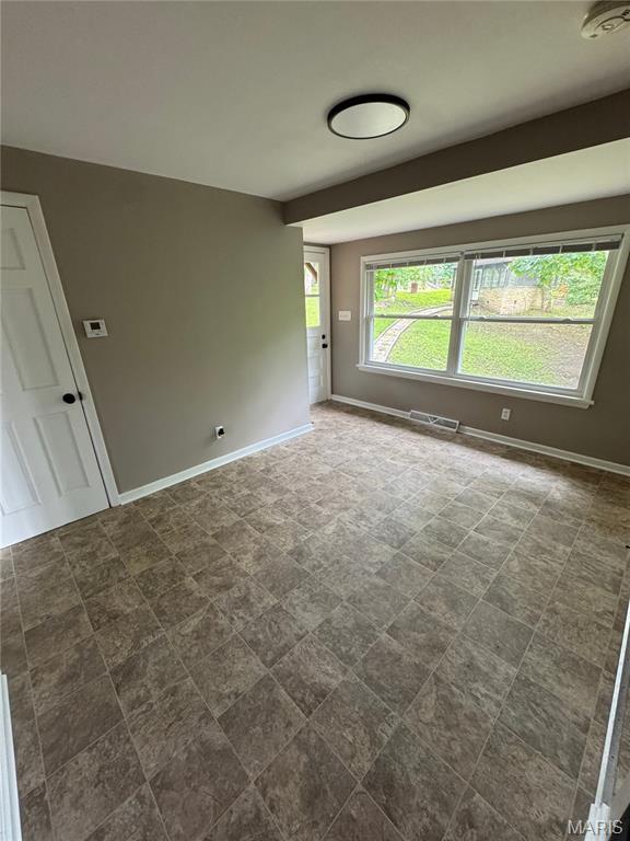 1841 Opeechee Beach Rd, Pacific, MO 63069 - photo 2