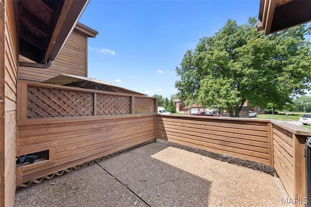 856 Hemingway Ln Unit D, Weldon Spring, MO 63304 - view of patio
