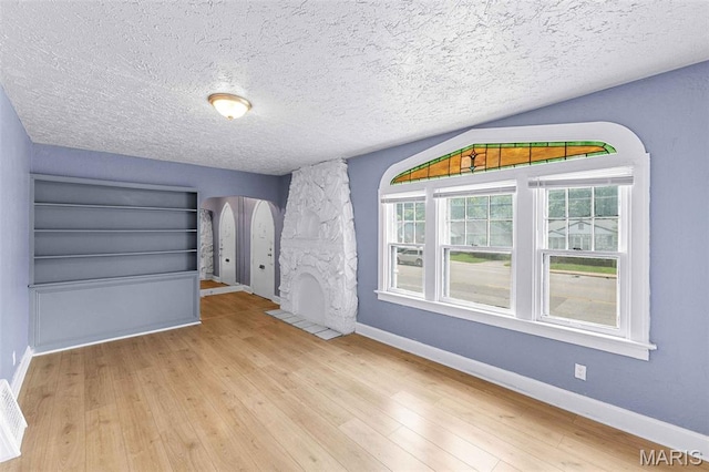 7063 W Florissant Ave, Flordell Hills, MO 63136