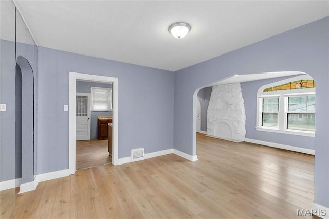 7063 W Florissant Ave, Flordell Hills, MO 63136