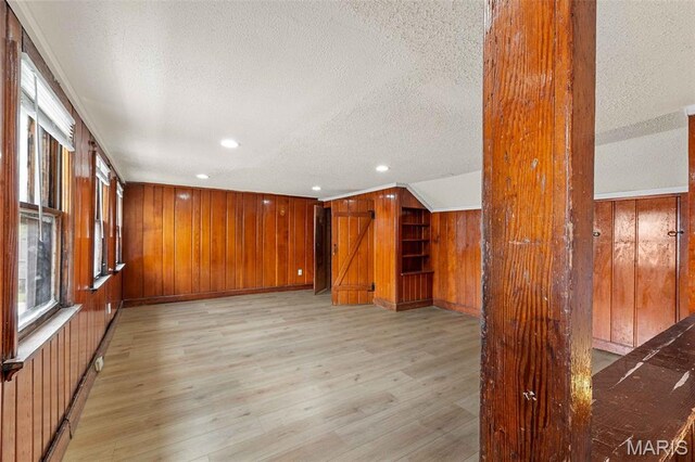 7063 W Florissant Ave, Flordell Hills, MO 63136