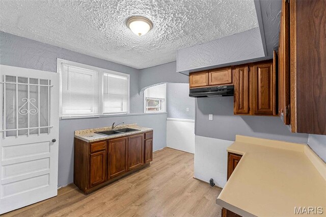 7063 W Florissant Ave, Flordell Hills, MO 63136