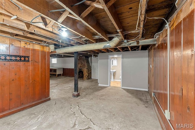 7063 W Florissant Ave, Flordell Hills, MO 63136