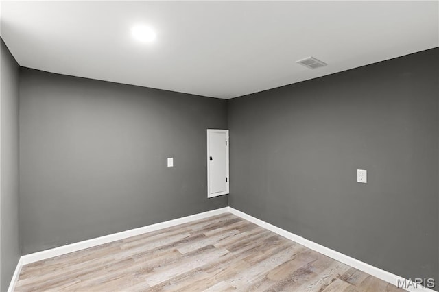 2010 N Hanley Rd, Hanley Hills, MO 63114