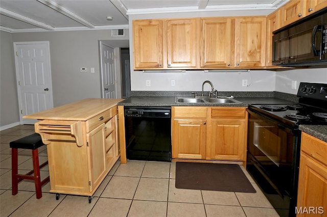 10640 Carroll Wood Way, Saint Louis, MO 63128 - kitchen featuring black appliances, a peninsula, light tile patterned floors, and dark countertops