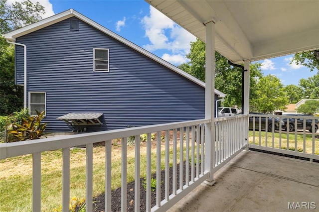 145 Aspencade Cir, Saint Peters, MO 63376 - view of side of home featuring a yard