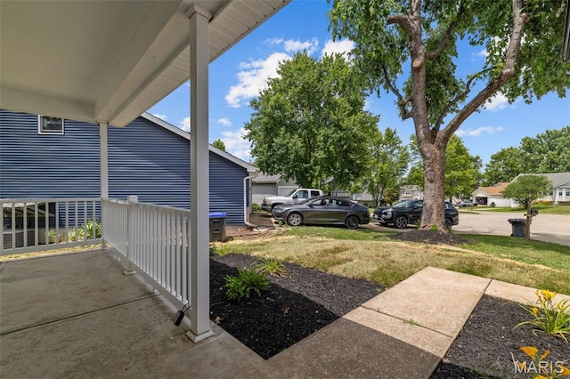 145 Aspencade Cir, Saint Peters, MO 63376 - view of grassy yard