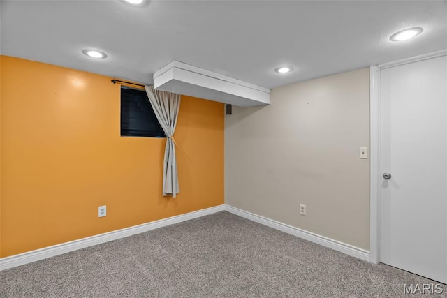 5524 Devonshire Ave, Saint Louis, MO 63109 - finished below grade area featuring carpet flooring and recessed lighting