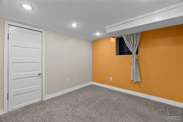5524 Devonshire Ave, Saint Louis, MO 63109 - finished below grade area with carpet flooring and recessed lighting