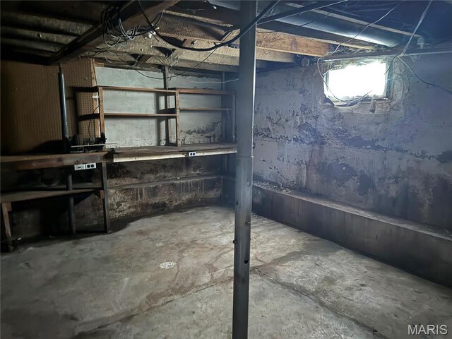 501 E 4th St, New London, MO 63459 - photo 43