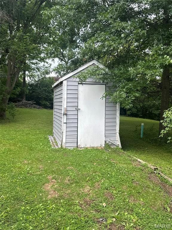 119 N Saint Charles St, Bowling Green, MO 63334 - view of shed