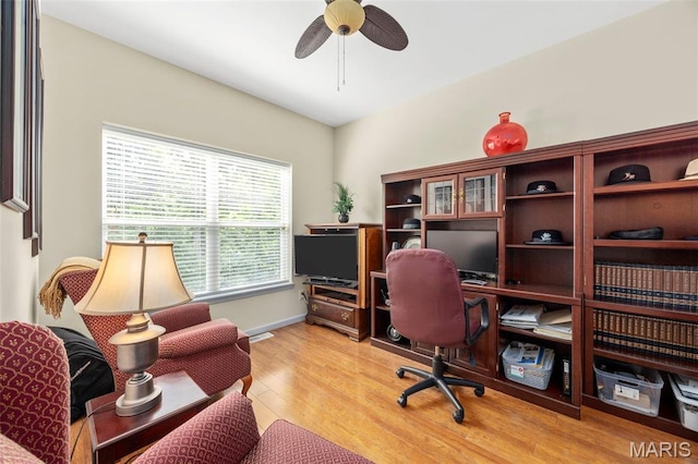 5 Hickory Glen Ct, Lake St Louis, MO 63367 - office space featuring a ceiling fan and light wood-style flooring