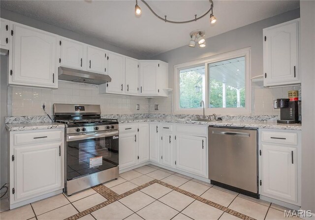 5337 Gloucester Rd, High Ridge, MO 63049