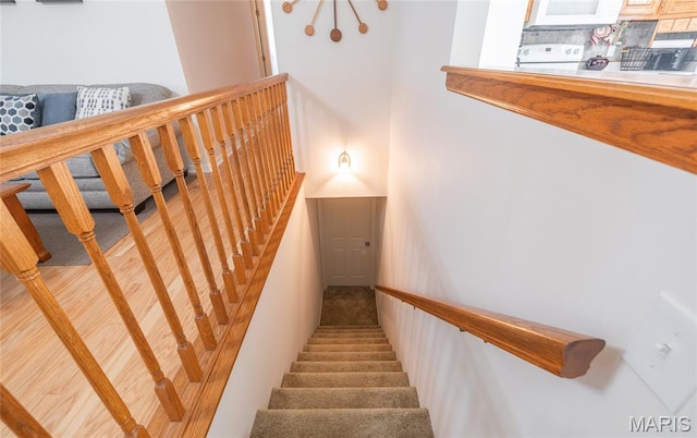 240 N Bernhardt Ave, Gerald, MO 63037 - view of stairway