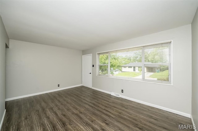 5575 Winchelsea Dr, Saint Louis, MO 63121 - photo 7