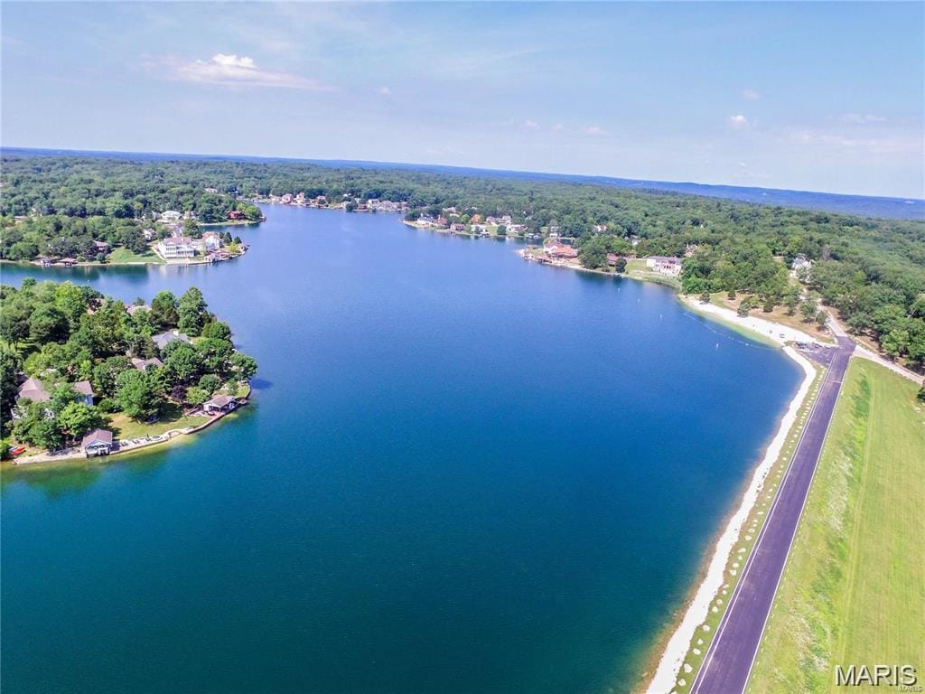 10312 Turkey Trail Dr, Hillsboro, MO 63050