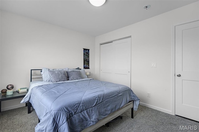1007 Crows Nest Ct, Caseyville, IL 62232 - carpeted bedroom featuring a closet and baseboards