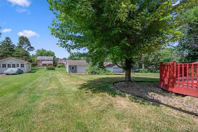 8260 Glen Echo Dr, Bel-Nor, MO 63121 - view of grassy yard with a deck