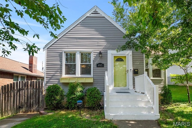 6915 Wise Ave, Saint Louis, MO 63139 - view of front of home