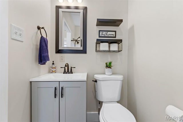 229 Broadway Ave, Crystal City, MO 63019 - half bathroom featuring toilet and vanity