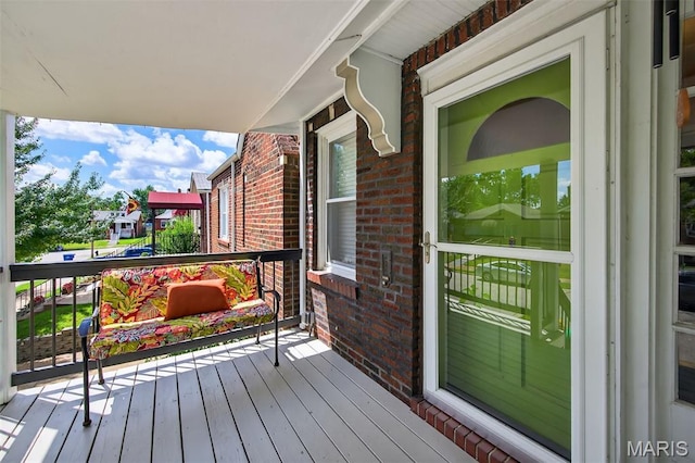 5965 S Cuba Ct, Saint Louis, MO 63139 - view of covered porch
