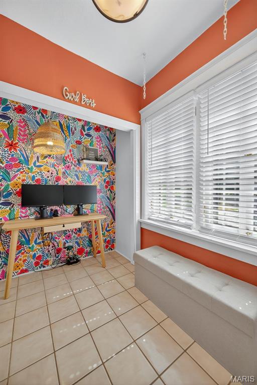 5965 S Cuba Ct, Saint Louis, MO 63139 - unfurnished bedroom featuring tile patterned flooring