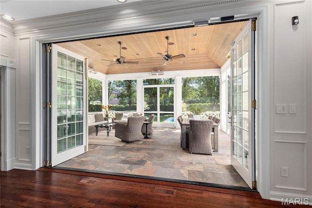 10420 Litzsinger Rd, Frontenac, MO 63131 - sunroom with crown molding