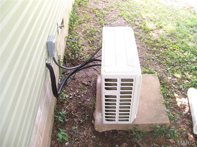 243 Jones St, Sullivan, MO 63080 - exterior view