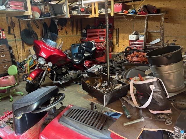 929 Lake St, Sikeston, MO 63801 - view of storage room