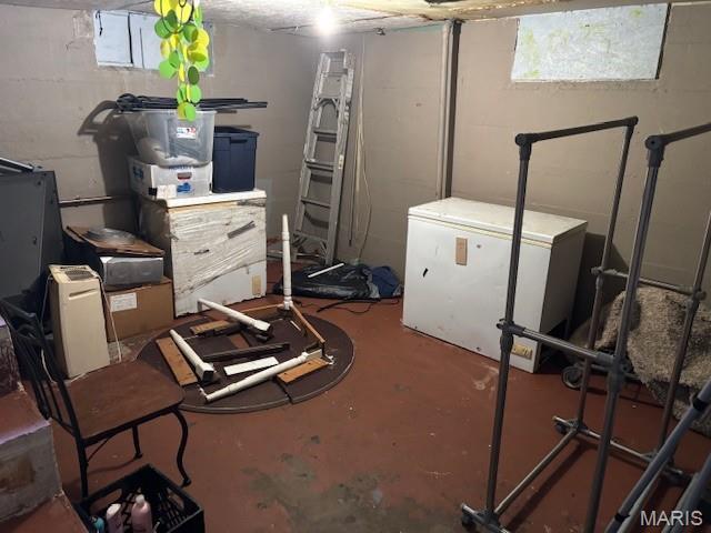 929 Lake St, Sikeston, MO 63801 - basement with fridge