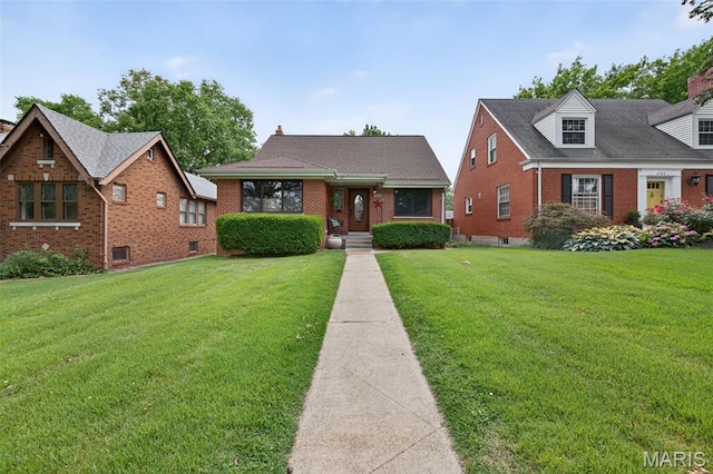 6580 Oleatha Ave, Saint Louis, MO 63139 - view of front of house with brick siding and a front lawn